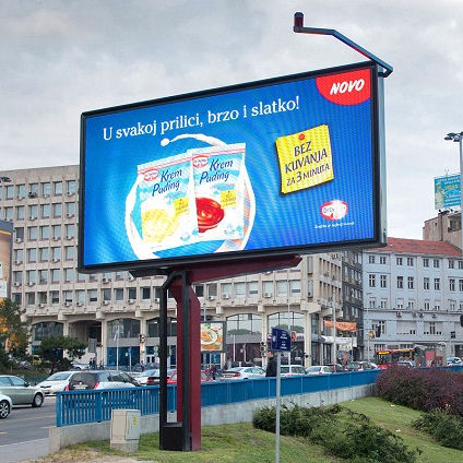 El alto brillo a todo color al aire libre llevó la pantalla llevada pantalla de la publicidad de la señalización de Digitaces del soporte de poste