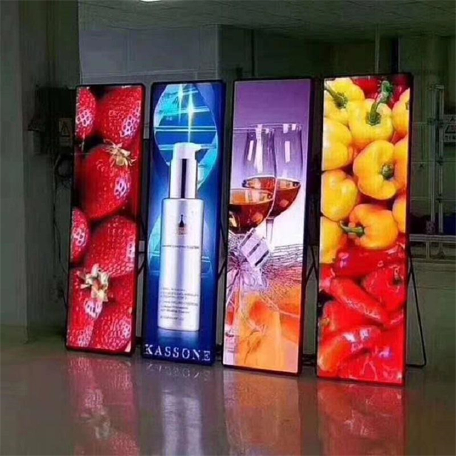 Pantalla de visualización de carteles LED para publicidad LED Digital de alto brillo de varios tamaños P2 P2.5 interior móvil de fábrica